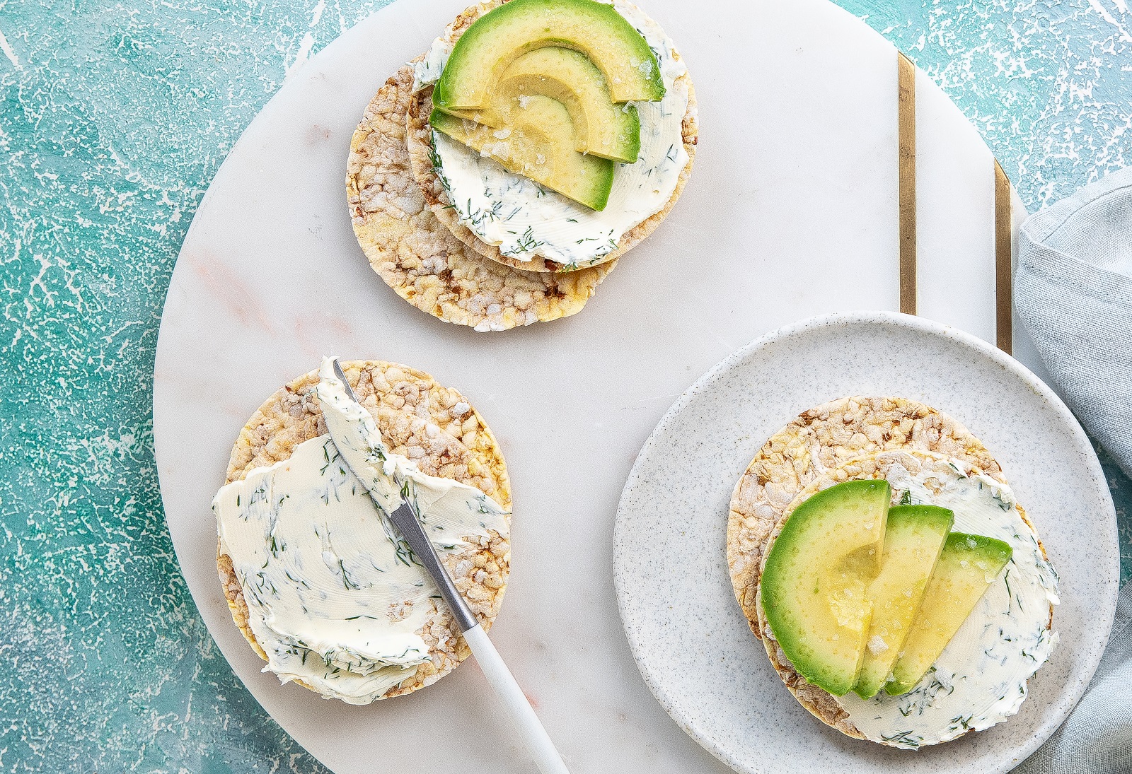 Dill Cream Cheese & Avocado Corn Thins